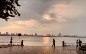 Trung Bộ có khả năng nắng nóng đến hết tuần