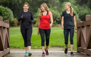 Những lợi ích to lớn của việc đi bộ thể dục