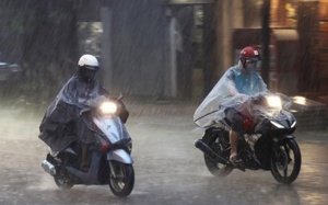 Vùng núi Bắc Bộ mưa lớn, Trung Bộ nắng nóng