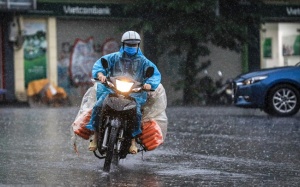 Bắc Bộ và Nam Bộ có mưa dông chiều tối