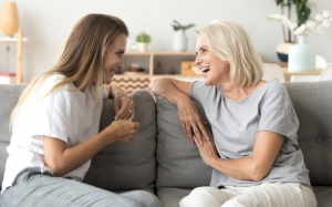 Tử vi thứ Ba (29/8/2023): Song Tử nên thử lắng nghe lời khuyên của bạn bè