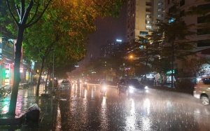 Bắc Bộ giảm mưa, Nam Bộ nắng gián đoạn