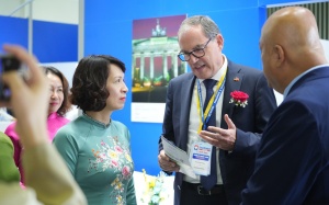 Pharmedi Vietnam 2023 góp phần bảo vệ, chăm sóc, nâng cao sức khỏe nhân dân