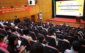 Y tế tuần: Mít tinh hưởng ứng Ngày An toàn người bệnh thế giới