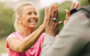 Người cao tuổi có thể trẻ hơn so với tuổi?