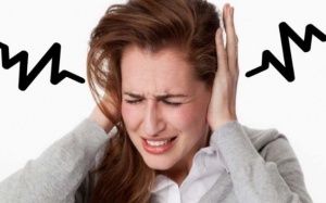 Bị ù tai kéo dài phải làm sao nhanh khỏi?