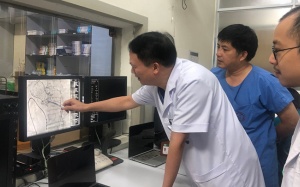 Y tế tuần: Lần đầu tiên tại Việt Nam thay van tim trong van thành công