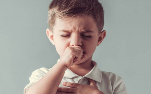 Tại sao trẻ viêm amidan bị ho nhiều và cách đối phó?