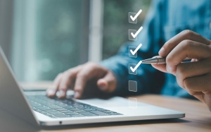 Tử vi thứ Bảy (4/11/2023): Ma Kết nên kiểm soát việc của mình