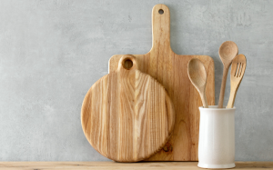 5 dụng cụ nhà bếp nên thay thường xuyên hơn