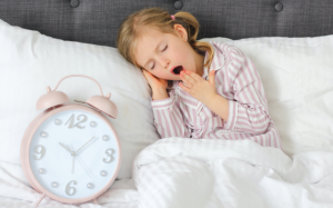 Lý do nên duy trì “khung giờ cố định” cho giấc ngủ