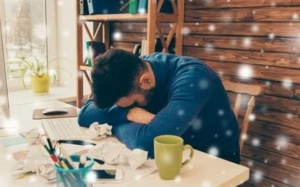 Mẹo bảo vệ sức khỏe tâm thần trong mùa Đông lạnh giá