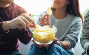 Tử vi thứ Bảy (2/12/2023): Kim Ngưu nên tỏ ra cởi mở hơn