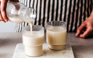 Chọn loại sữa nào để bảo vệ sức khỏe xương?