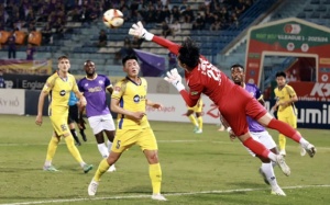 SLNA: Sức trẻ và…chín ép?