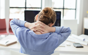 Tác hại sức khỏe khi ngồi hơn 8 tiếng một ngày