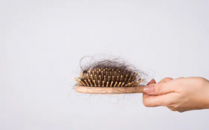 Thiếu vitamin và khoáng chất này có thể là nguyên nhân rụng tóc