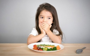 4 lời khuyên dành cho cha mẹ có con kén ăn