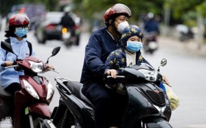 Bắc Bộ trời rét, Trung Bộ mưa dông