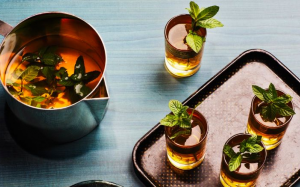 Điều gì xảy ra với cơ thể khi uống trà bạc hà mỗi ngày?