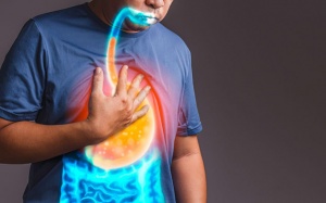 4 dấu hiệu cảnh báo trào ngược acid dạ dày