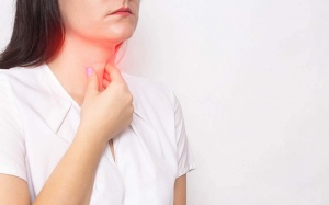 Cách đối phó với biến chứng viêm dây thanh quản