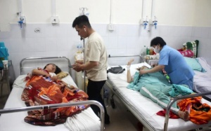 222 người nhập viện do ngộ độc thực phẩm ở Nha Trang, Bộ Y tế vào cuộc