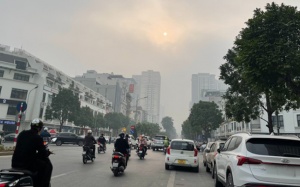 Bắc Bộ mưa vài nơi về đêm, Nam Bộ nắng gắt