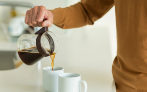 Tác dụng phụ của việc uống cà phê khi đói