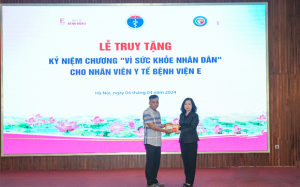 Truy tặng Kỷ niệm chương cho nữ nhân viên y tế hiến đa tạng cứu 4 người