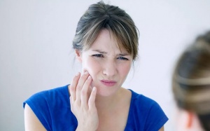 6 dấu hiệu ở miệng bạn tuyệt đối không được bỏ qua