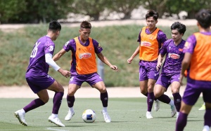 U23 Việt Nam - U23 Kuwait: Chờ tin vui