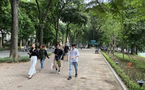 Bắc Bộ bớt oi nóng, nhiều nơi có mưa dông