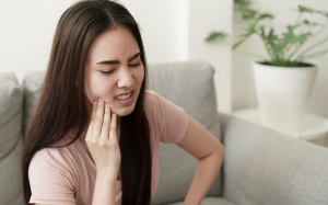 5 bệnh tiêu hoá ảnh hưởng đến sức khoẻ răng miệng