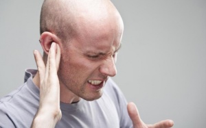 'Thủ phạm' gây tiếng vo ve trong tai và cách cải thiện bằng thảo dược