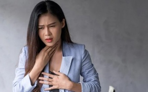 Cách cải thiện khàn tiếng cho người phải nói nhiều