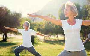 Yoga: Bộ môn lý tưởng cho người bệnh viêm khớp