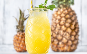 Nhổ răng khôn: Uống nước ép dứa có đem lại lợi ích hậu phẫu?