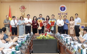 Bộ Y tế bổ nhiệm lãnh đạo Cục An toàn thực phẩm và Vụ Bảo hiểm Y tế