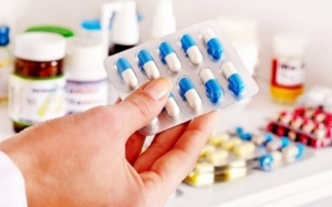 Y tế tuần: Thêm 1.200 loại thuốc được Bộ Y tế gia hạn giấy đăng ký lưu hành