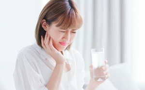 Chế độ ăn cho người mới nhổ răng, phẫu thuật vùng miệng 