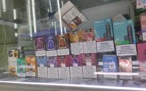 Thuốc lá điện tử không rõ nguồn gốc, xuất xứ vẫn ngang nhiên lưu hành