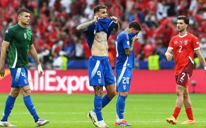 EURO 2024: Nhà vua băng hà sớm, thất vọng sư tử Anh