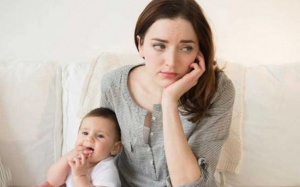 Tiểu không tự chủ sau sinh ảnh hưởng đến sức khỏe tâm thần 