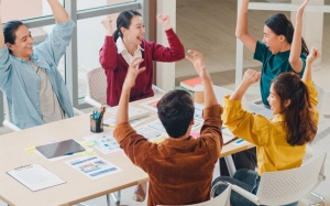 Tử vi thứ Tư (10/7/2024): Bọ Cạp sẽ rất vui khi làm việc nhóm