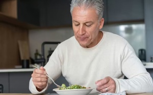 Ăn trong chánh niệm có thể hỗ trợ giảm cân