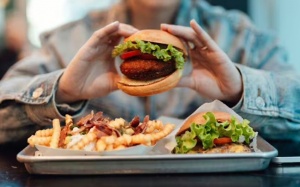 “Thủ phạm” làm tăng tỷ lệ mắc ung thư ở người trẻ tuổi