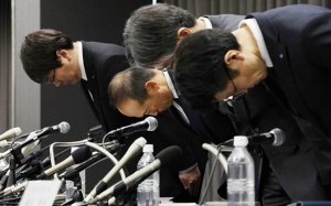 Lãnh đạo Kobayashi từ chức sau khi hàng trăm ca tử vong vì men gạo đỏ