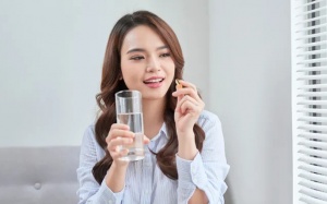 Làn da khô cần bổ sung những dưỡng chất nào?