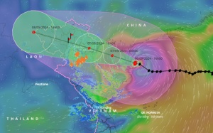 Siêu bão số 3 sắp đổ bộ, khuyến cáo người dân tránh ra đường 